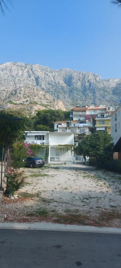Top Location Živogošće Exteriör bild