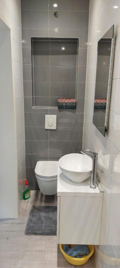 Top Location Živogošće Exteriör bild