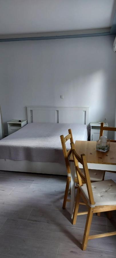 Top Location Živogošće Exteriör bild