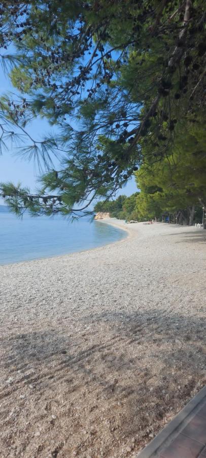 Top Location Živogošće Exteriör bild