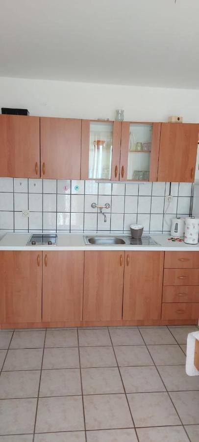 Top Location Živogošće Exteriör bild